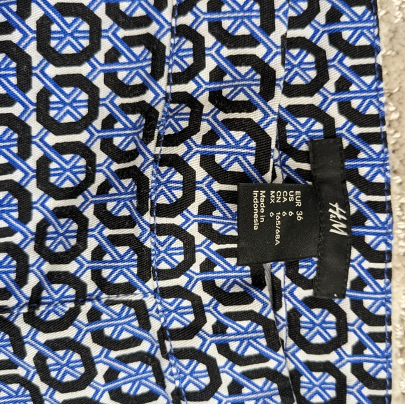 Women pants HM size 6 geometric print - Picture 2 of 3